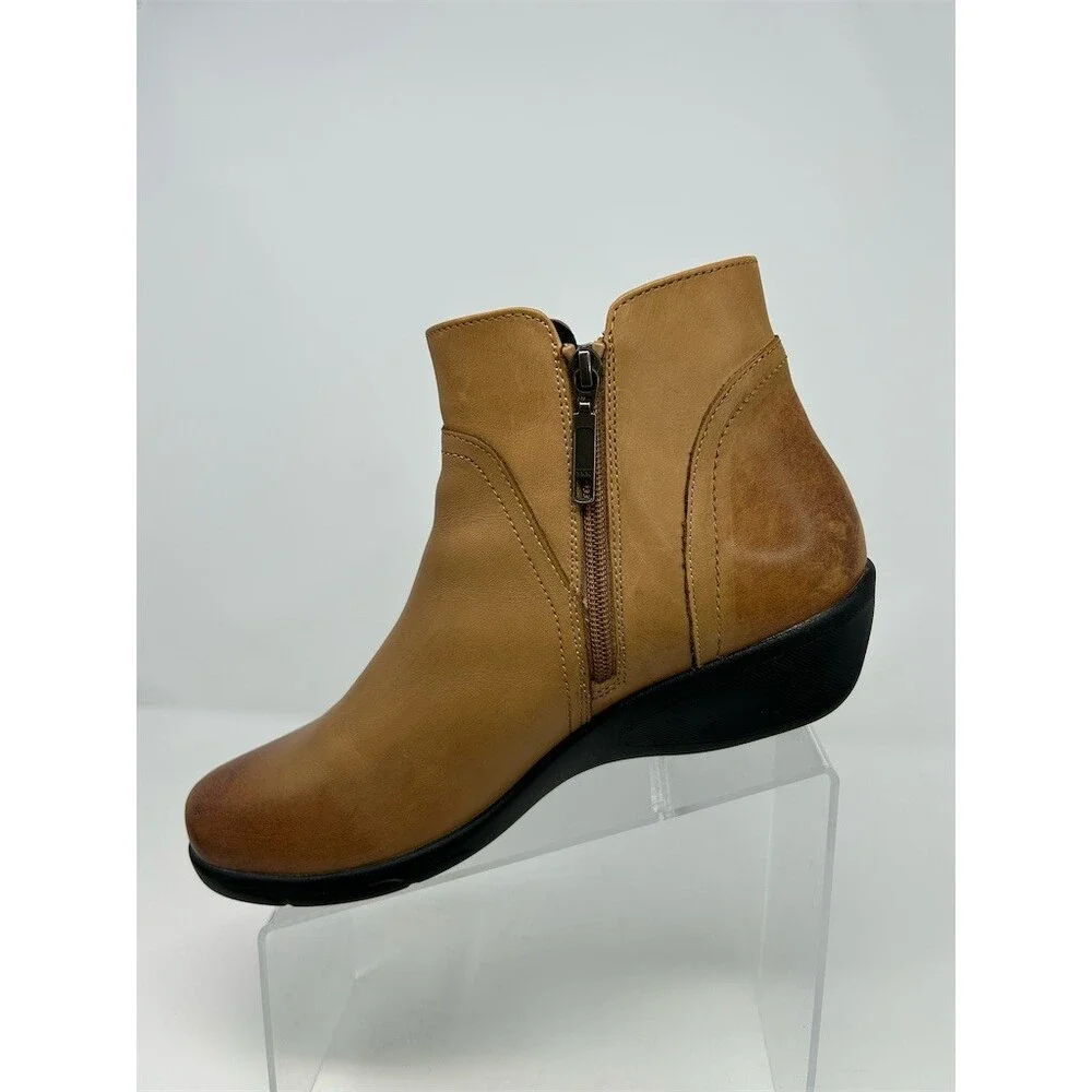 Propet model same toe
